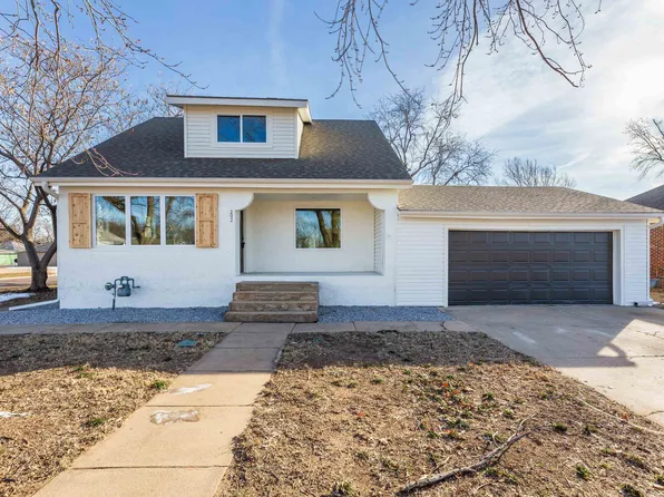 202 S Colorado Ave, Colwich, KS 67030