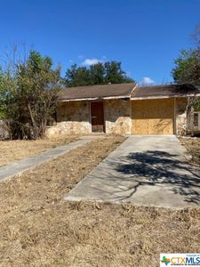 202 E 5th St, Nixon, TX, 78140