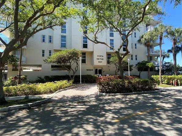 16590 NE 26th Ave APT 202, North Miami Beach, FL 33160