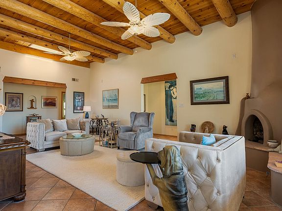 5th image of 140 Tierra Encantada