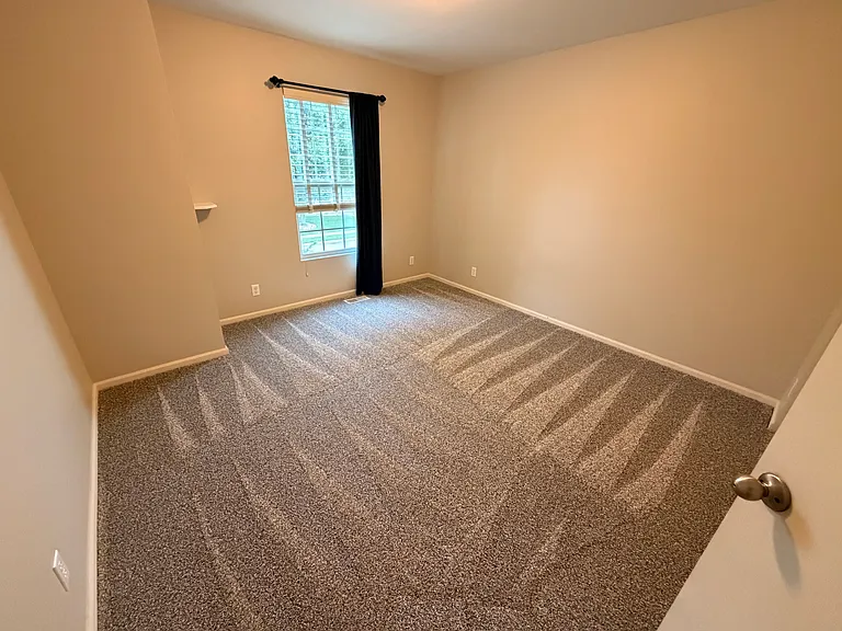 908 Mineral Dr — Photo 20