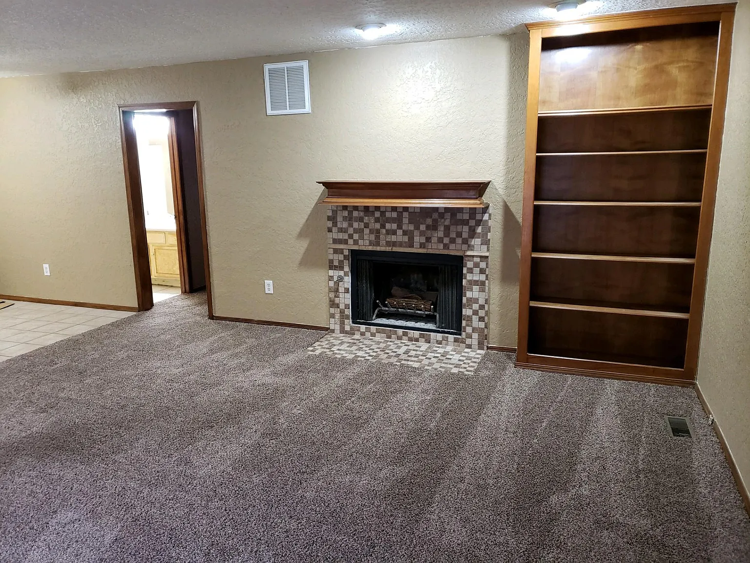 2 bed, 1166 sqft, $1,150 — Photo 4