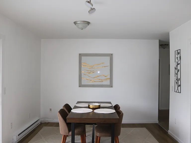 56-12 Park View Ct #B — Photo 11