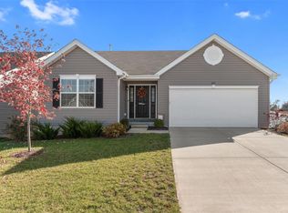 600 Horseshoe Bend Ct, Wentzville, MO 63385