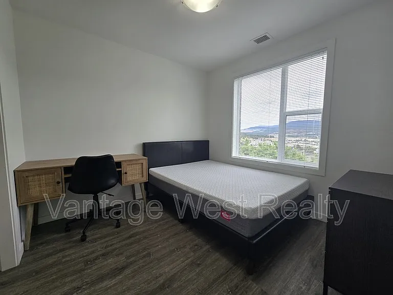 935 Academy Way #210 — Photo 8