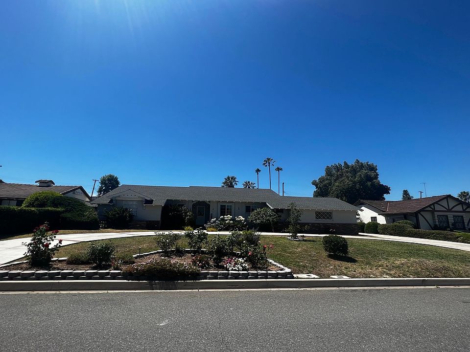 1st image of 2444 E Evergreen Ave