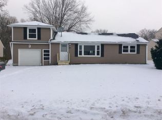 110 Knowland Dr, Liverpool, NY 13090