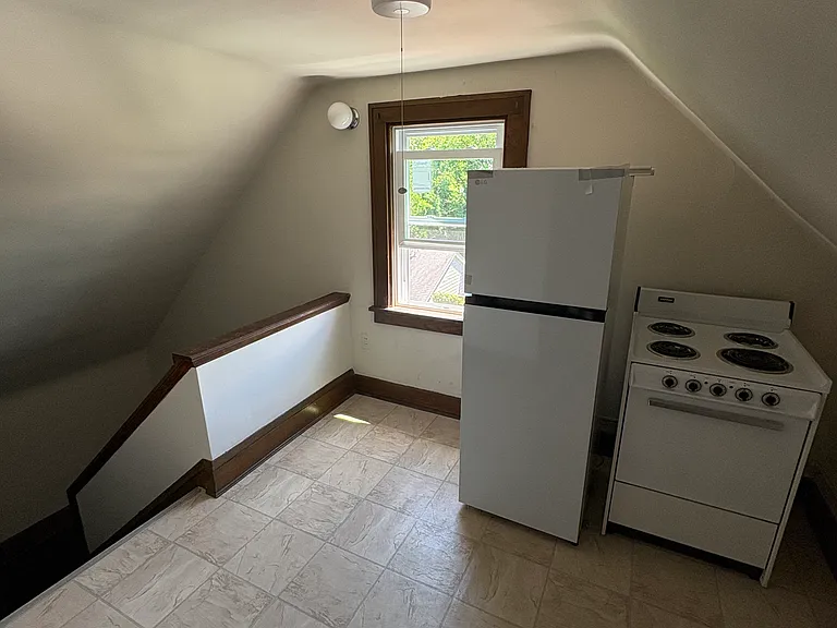 15735 Clifton Blvd #3 — Photo 6