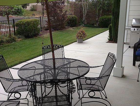 3rd image of 1417 Vicki Ln