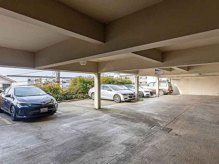 Seattle View Apartments — Photo 47