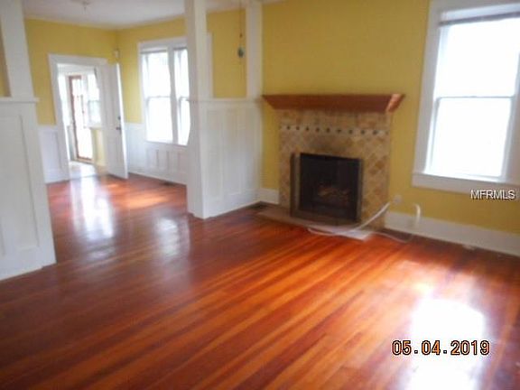 3rd image of 1038 E 5th Ave