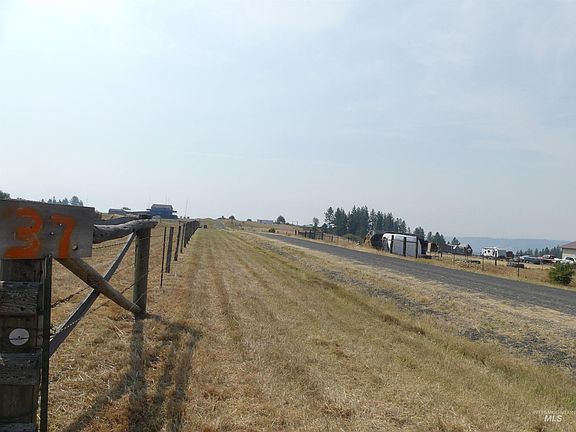 5th image of 45 Kim Pl