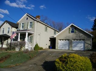 745 Colonial Ave, Monaca, PA 15061