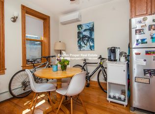 137 Charles St #5, Boston, MA 02114