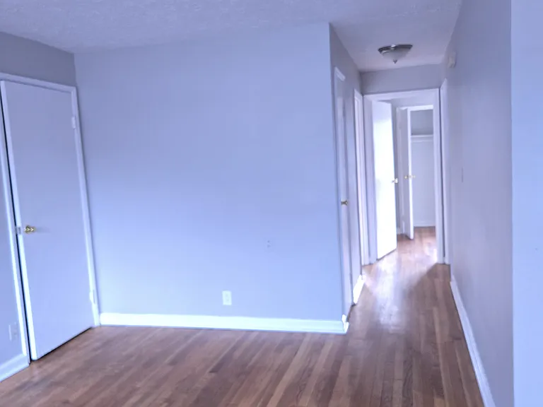 3127 Worthington Ave #3 — Photo 4