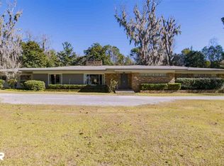 1210 Captain O'Neal Dr, Daphne, AL 36526