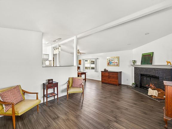4th image of 44 Hacienda Drive