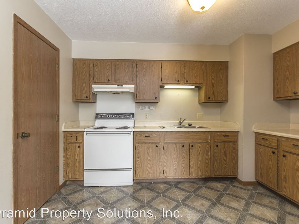 Riverwood Apartments 203 Gabrielson Dr Belmond IA Zillow