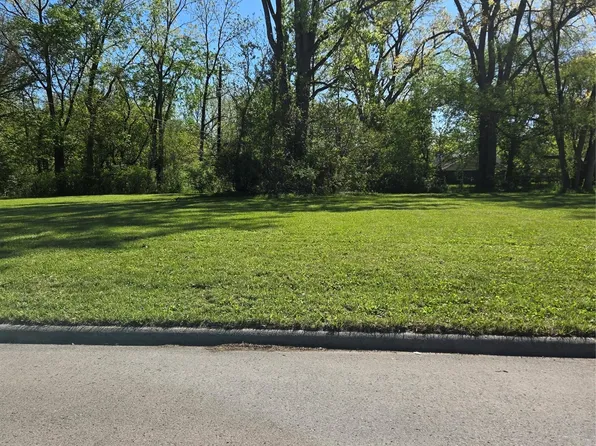 5099 Admiral St, Westland, MI 48186