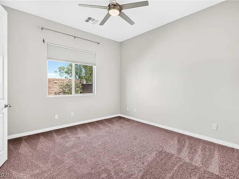 2852 Josephine Dr — Photo 33