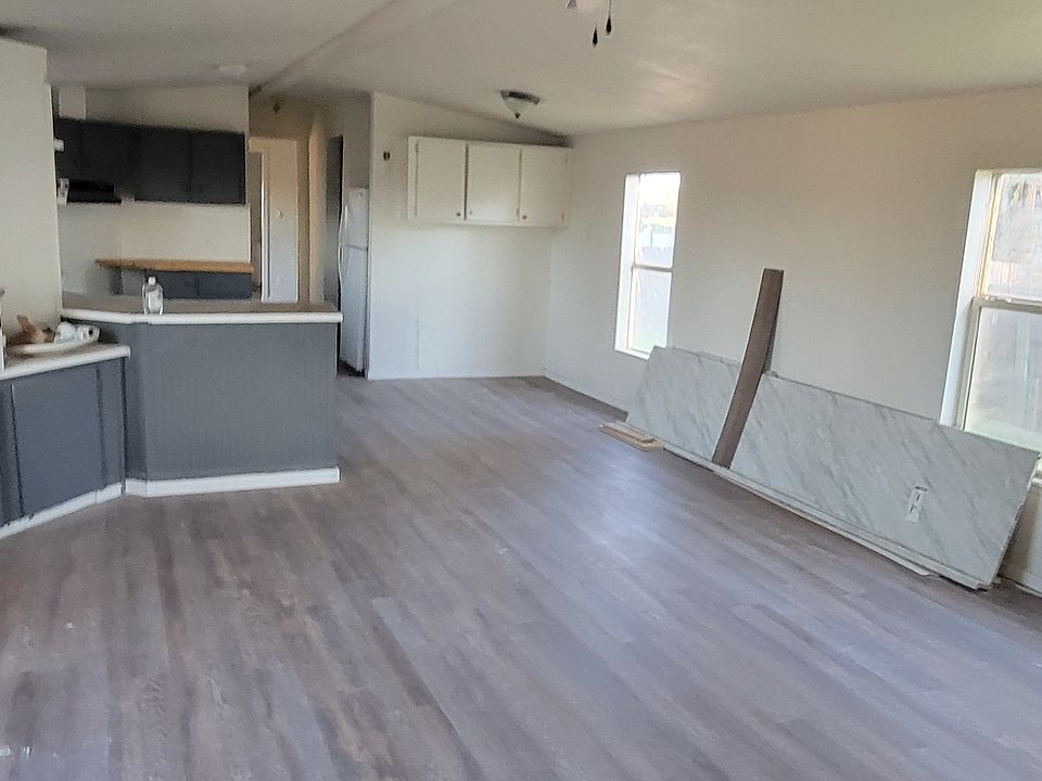 2nd image of 2604 E County Road 7110 #6