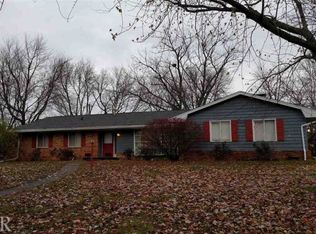 2606 Ridge Rd, Bloomington, IL 61704