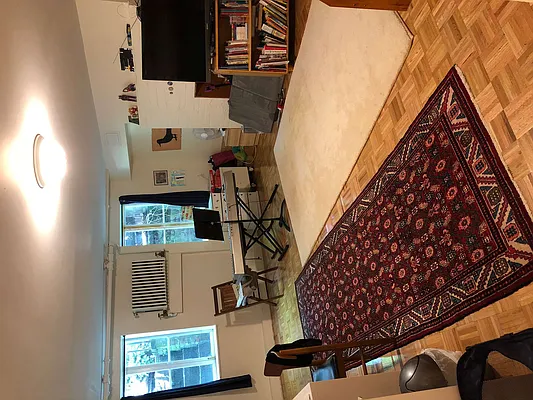 Rented by Downtown Realty Group LTD | media 34