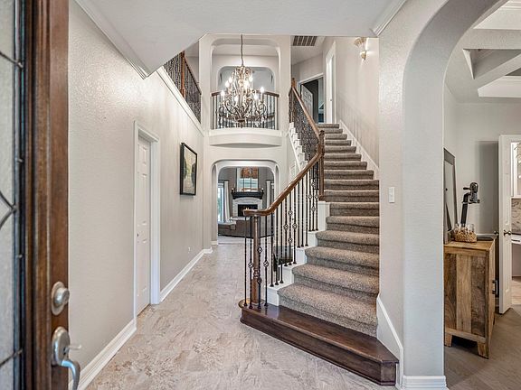 3rd image of 1607 Noble Pointe Dr