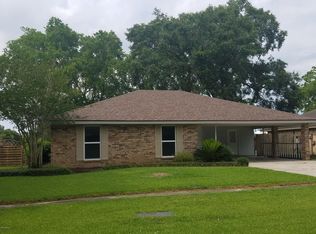 308 Confederate Ave, Broussard, LA 70518