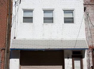 1717 Montrose St, Philadelphia, PA
