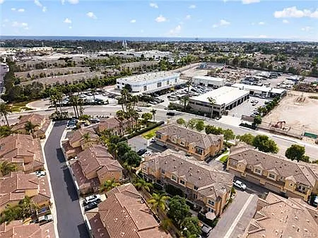 19139 Alexa Ln — Photo 7