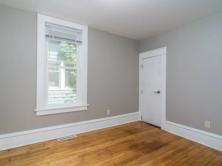 514 Cherry St — Photo 11