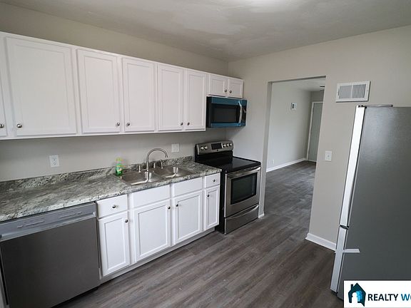 4th image of 827 N 29th St