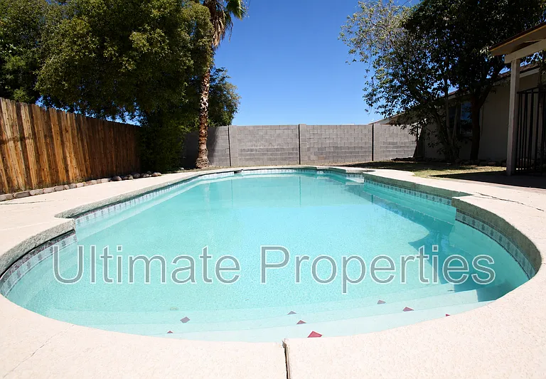 3144 W Charleston Ave — Photo 15