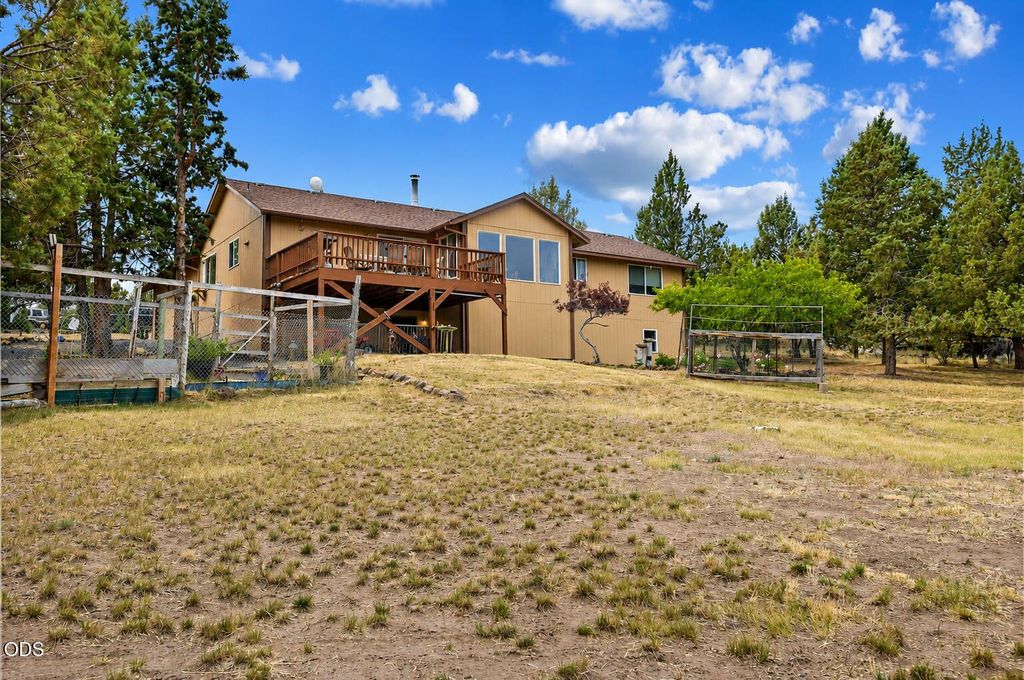 Apartment in Prineville, Crook - More