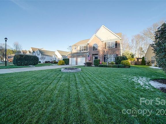 2nd image of 3060 Orion Dr