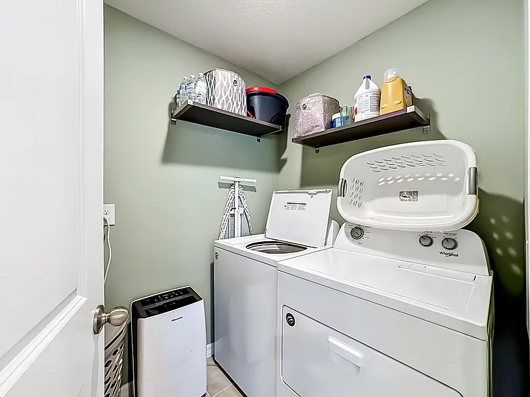 10823 Norman Pl — Photo 40