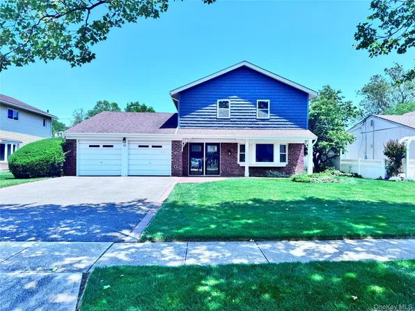 92 Nottingham Road, Manhasset Hills, NY 11040