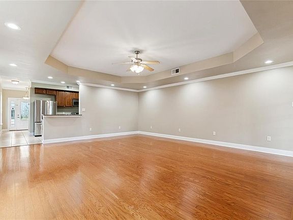 3rd image of 4339 Anthony St