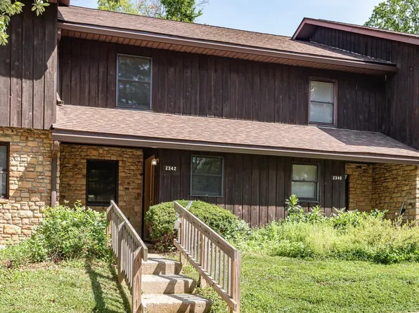 2342 E Winding Brook Cir, Bloomington, IN 47401