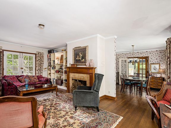 4th image of 235 Webster Park Ave