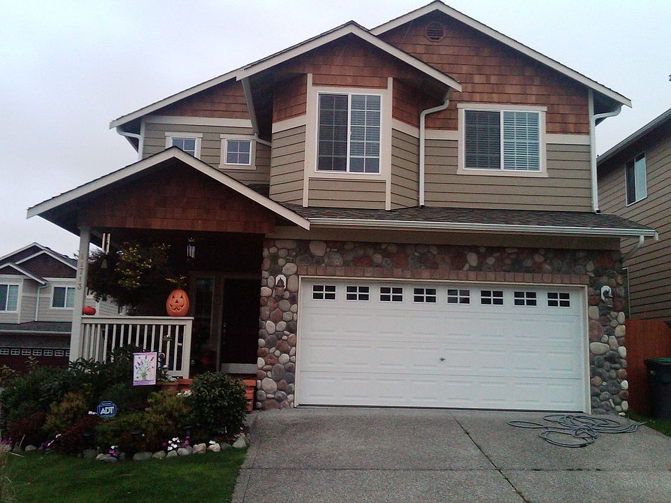 Home Front in Cambridge Heights