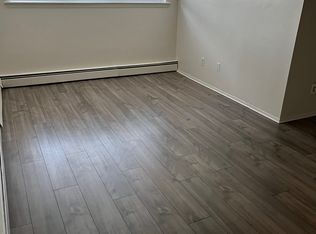 1100 Peterhoff St #A-1, Valley Stream, NY 11580