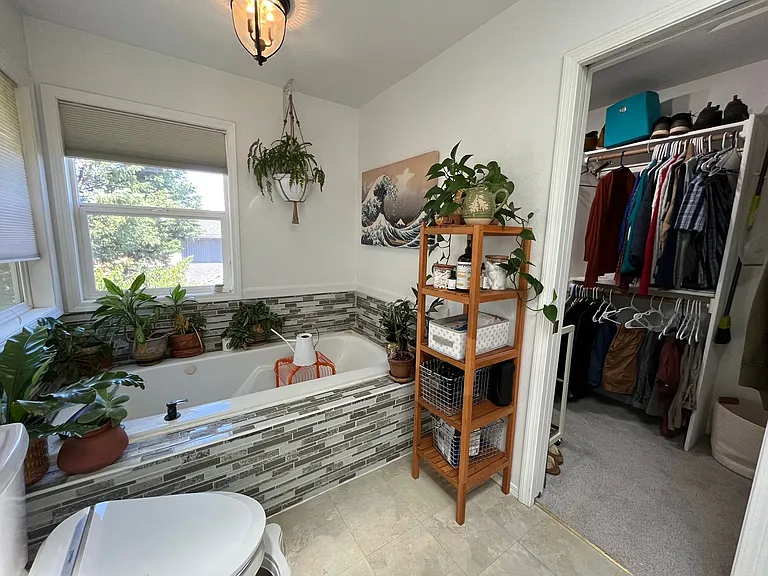 6185 NW 208th Ave — Photo 40