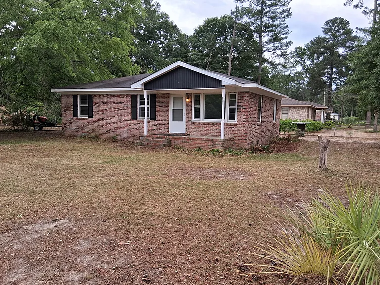 259 Kinsey Dr — Photo 1
