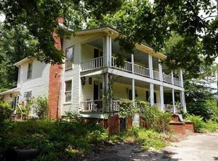 1212 Pleasant Hill Rd, Landrum, SC 29356