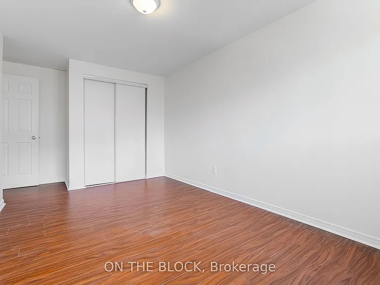 47 Carleton Pl — Photo 29