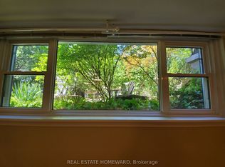 21 Love Cres, Toronto, ON M4E 1V6