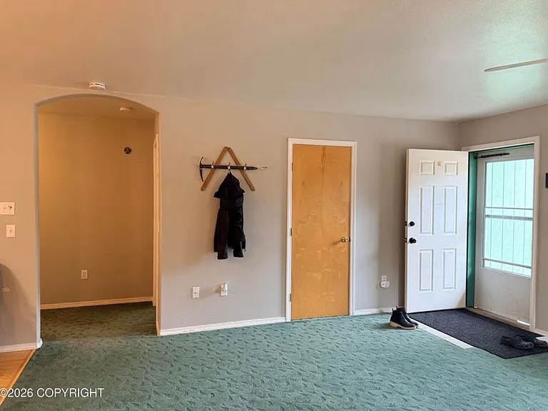 37350 Chinook St — Photo 5