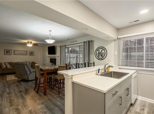 606 Oleander Cir, Virginia Beach, VA 23464